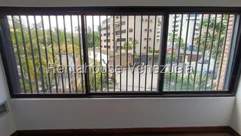 Apartamento (1 Nivel) en Alquiler en Altamira, Distrito Metropolitano - 5