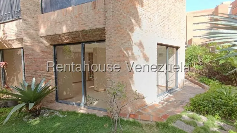 Apartamento (1 Nivel) en Alquiler en Altamira, Distrito Metropolitano - 42