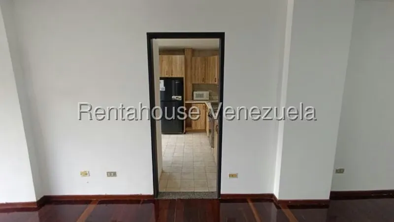 Apartamento (1 Nivel) en Alquiler en Altamira, Distrito Metropolitano - 7