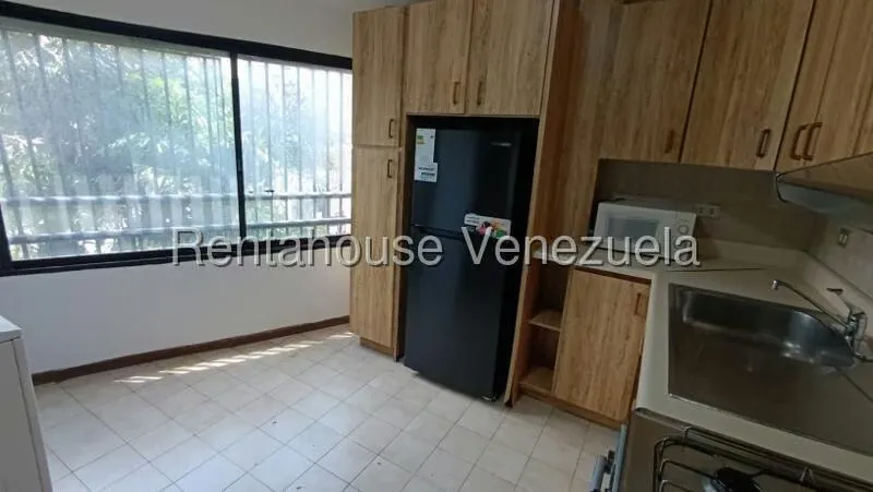 Apartamento (1 Nivel) en Alquiler en Altamira, Distrito Metropolitano - 10