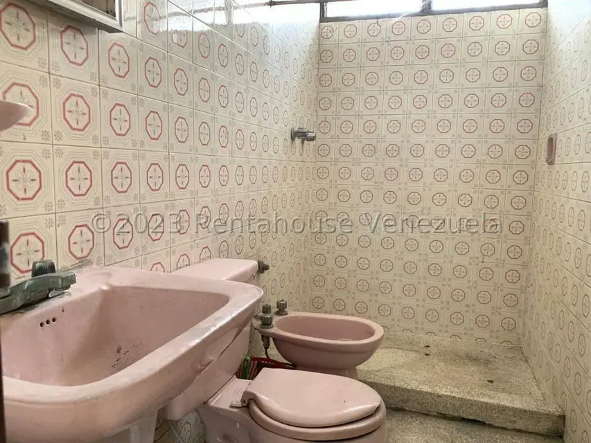 Comercial (Edificio) en Venta en Centro, Lara - 33