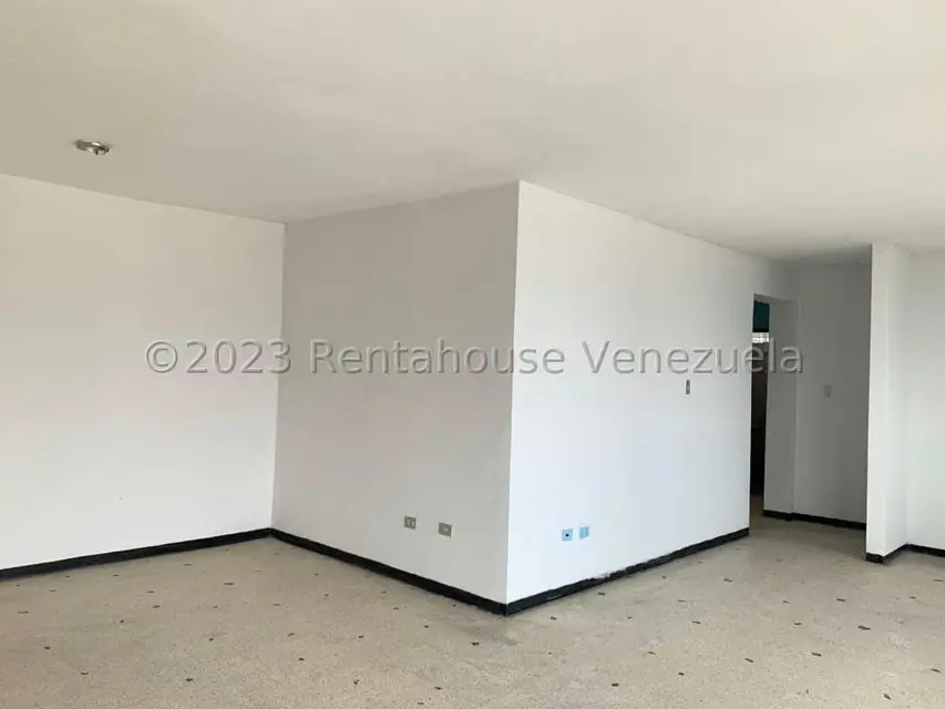 Comercial (Edificio) en Venta en Centro, Lara - 35