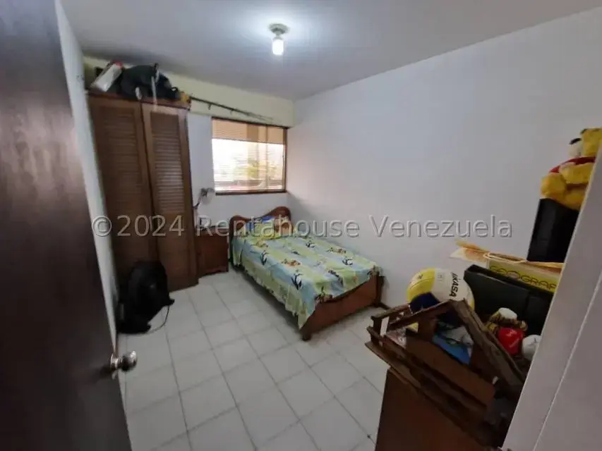 Apartamento (1 Nivel) en Venta en La Tahona, Distrito Metropolitano - 11