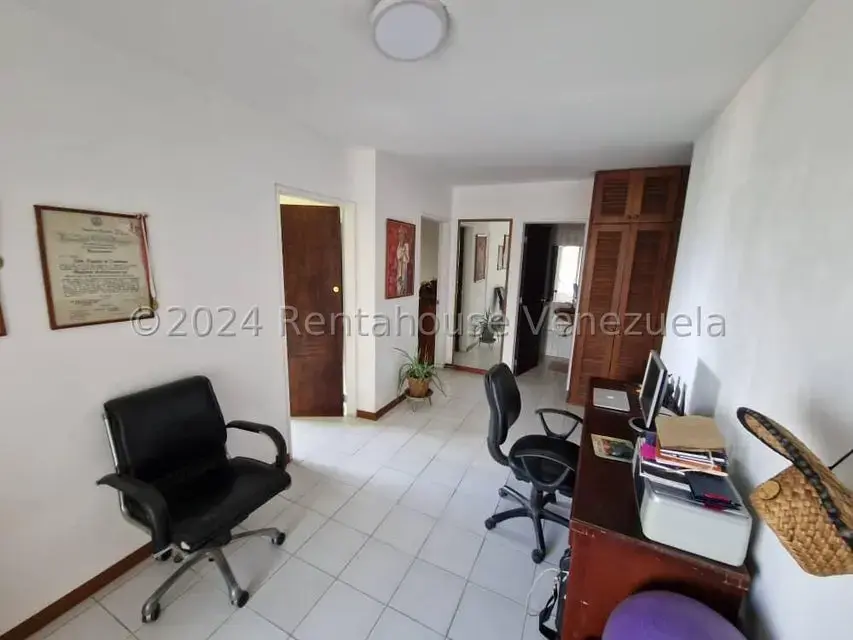 Apartamento (1 Nivel) en Venta en La Tahona, Distrito Metropolitano - 9