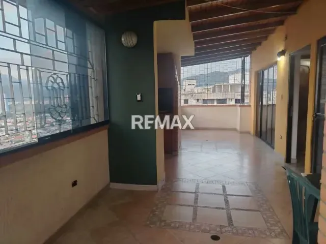 Alquiler de Penthouse Res. Balcones del Norte - La Granja - 11