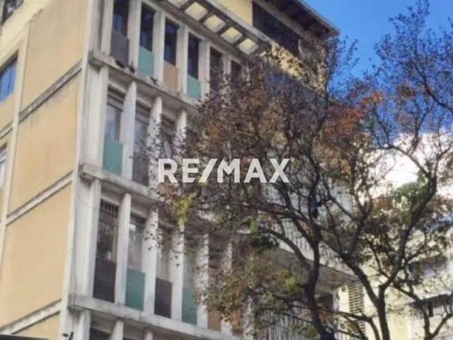 Venta de Edificio en San Bernardino - 2
