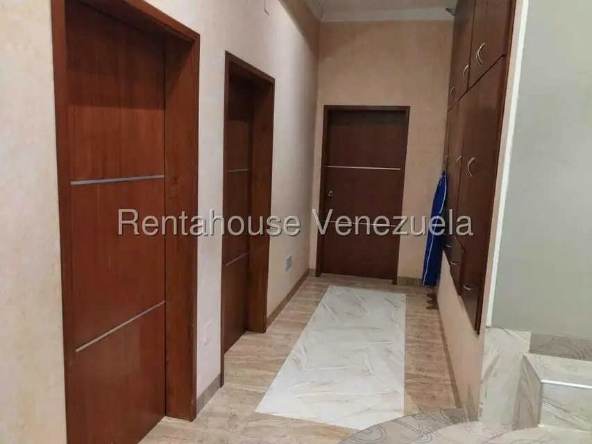 Casa (Duplex) en Venta en Lomas del Este, Carabobo - 27