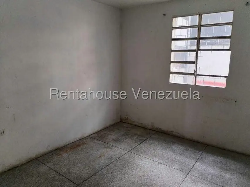 Casa (Duplex) en Venta en Lomas del Este, Carabobo - 33