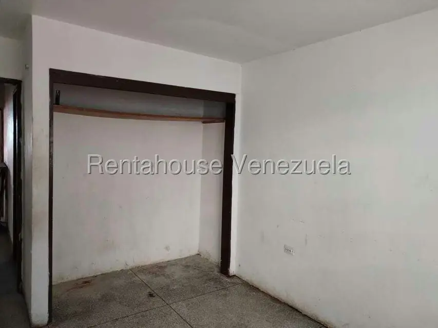 Casa (Duplex) en Venta en Lomas del Este, Carabobo - 34