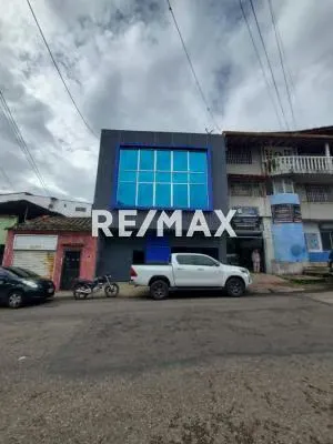 Edificio Comercial. Venta. La Concordia