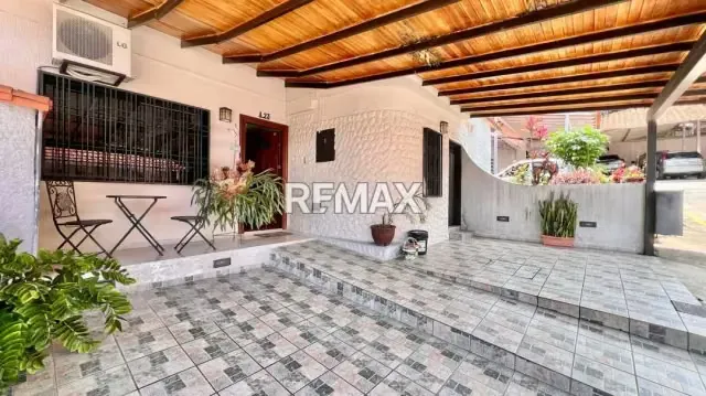 En venta Casa en Urbanización Charaima Machiri - 2