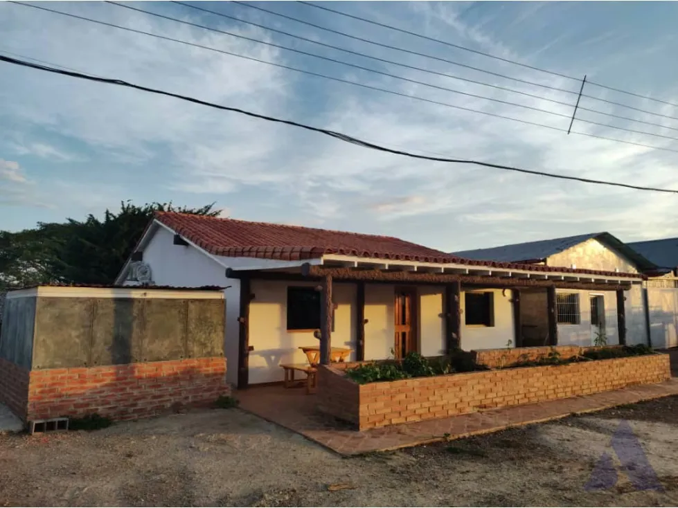 Se vende finca agropecuaria ganadera 200 Has, Estado Guárico 2328