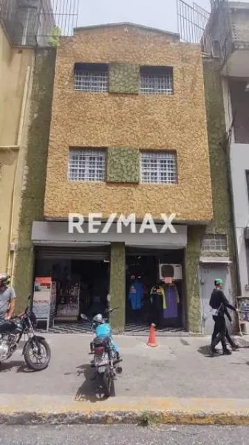 LOCAL COMERCIAL EN VENTA AV URDANETA