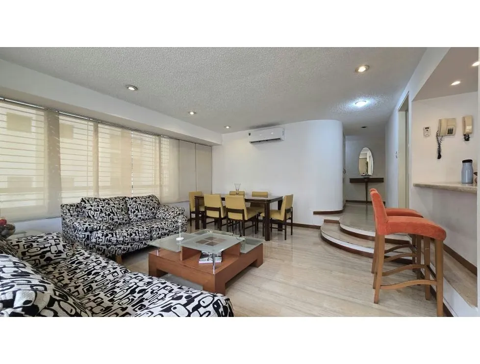 Alquilo apartamento c/ vista al Ávila 92m2 Los Palos Grandes 8468 - 3