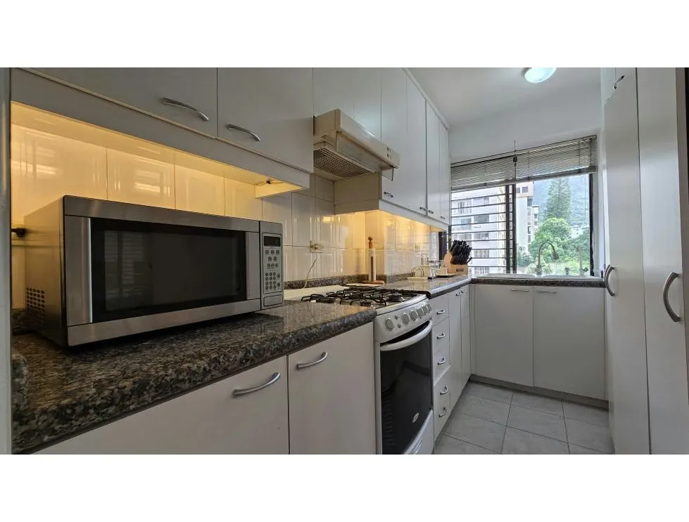 Alquilo apartamento c/ vista al Ávila 92m2 Los Palos Grandes 8468 - 5