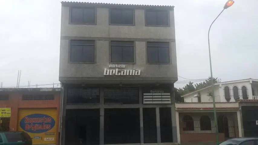 Edificio en Venta en Centro, Lara - 18