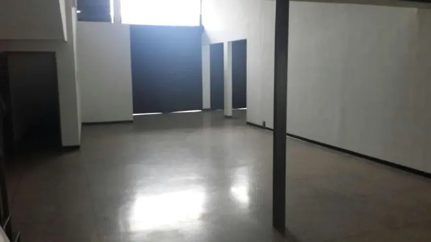 Edificio en Venta en Centro, Lara - 3