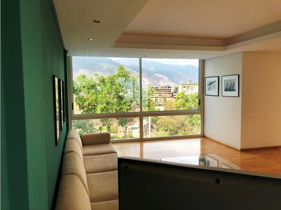 Se vende casa 500m2+200m2 terraza Urb. Miranda 9703 - 5