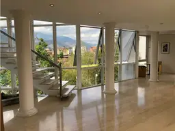 View 10