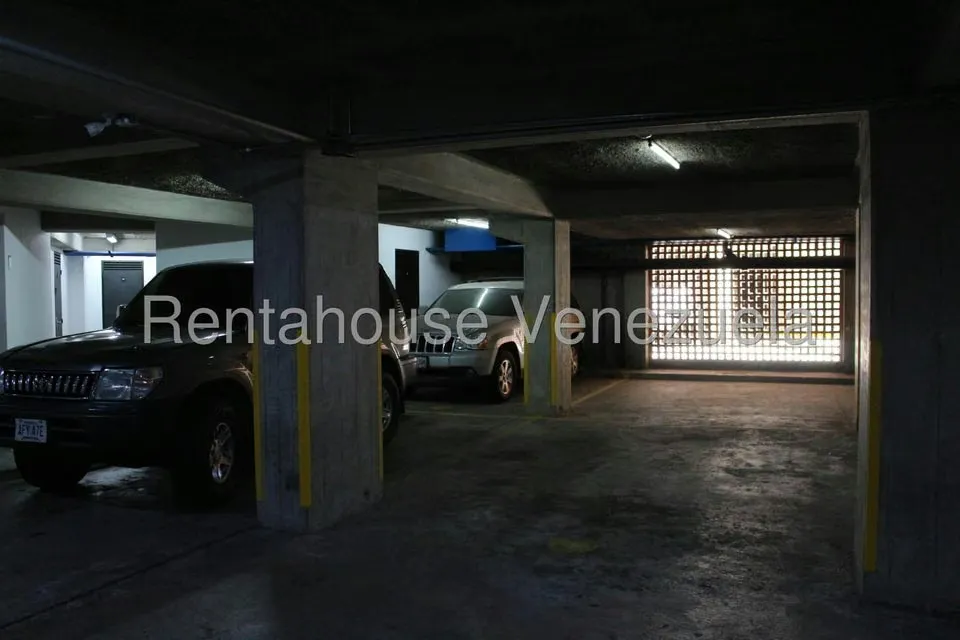 Apartamento (Penthouse) en Venta en Los Samanes, Distrito Metropolitano - 32
