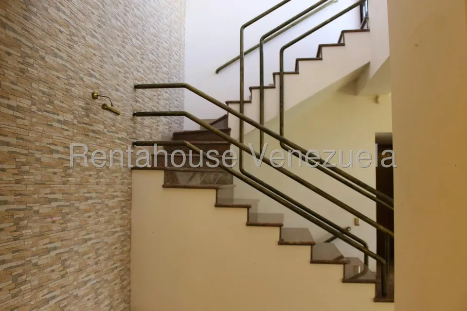 Apartamento (Penthouse) en Venta en Los Samanes, Distrito Metropolitano - 4