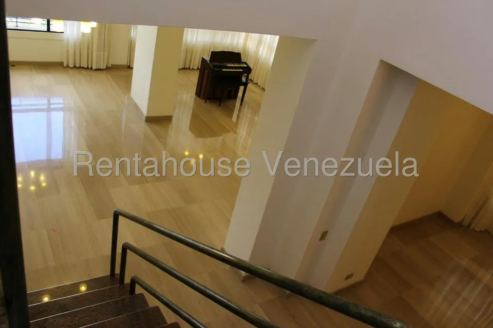 Apartamento (Penthouse) en Venta en Los Samanes, Distrito Metropolitano - 5