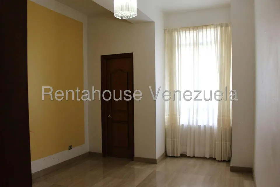 Apartamento (Penthouse) en Venta en Los Samanes, Distrito Metropolitano - 8
