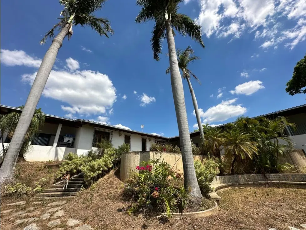 Vendo casa 1000m2 Lomas de Chuao 5963 - 8