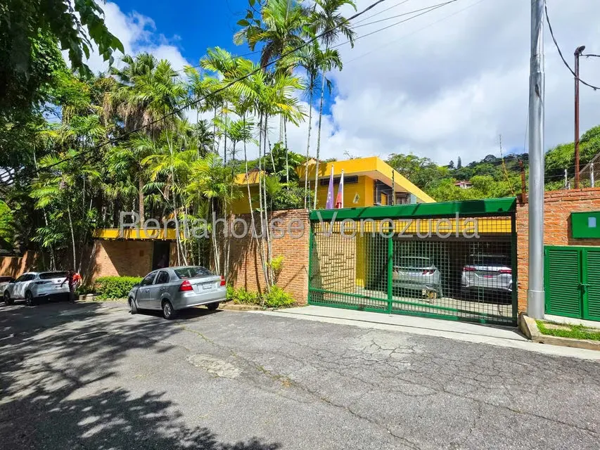 Casa (Multipes Niveles) en Venta en Cerro Verde, Distrito Metropolitano