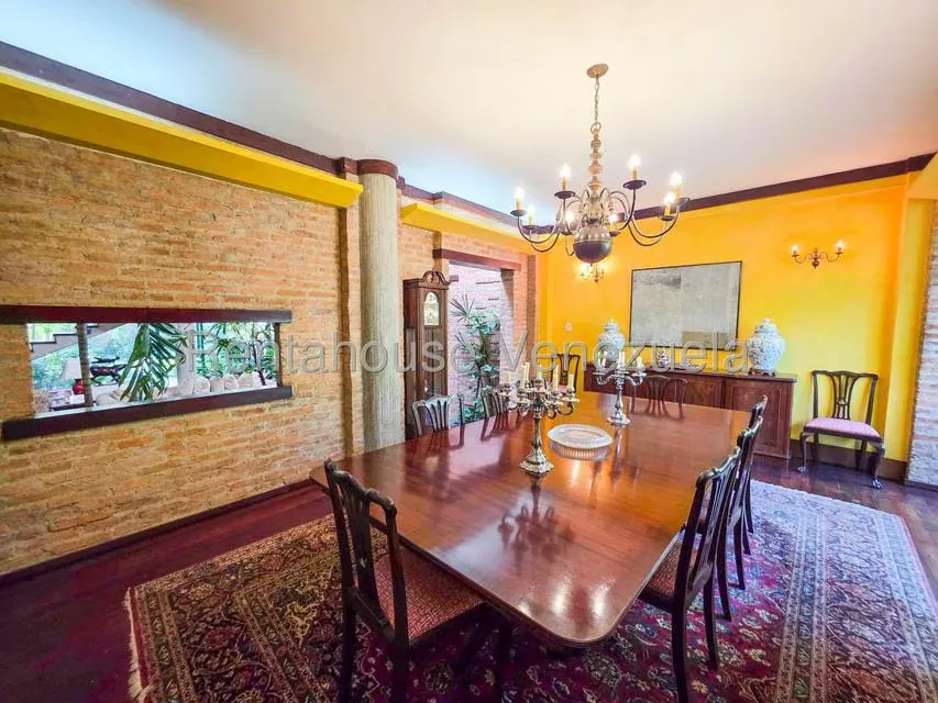 Casa (Multipes Niveles) en Venta en Cerro Verde, Distrito Metropolitano - 11