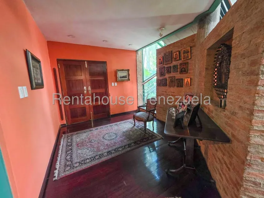 Casa (Multipes Niveles) en Venta en Cerro Verde, Distrito Metropolitano - 4