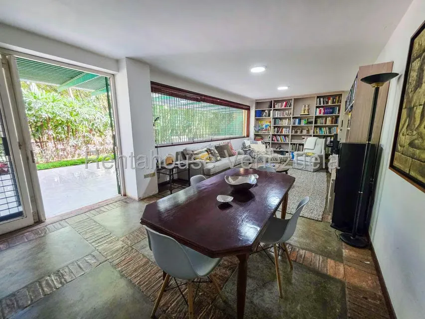 Casa (Multipes Niveles) en Venta en Cerro Verde, Distrito Metropolitano - 34