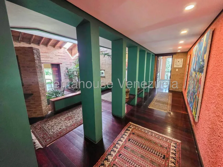 Casa (Multipes Niveles) en Venta en Cerro Verde, Distrito Metropolitano - 5