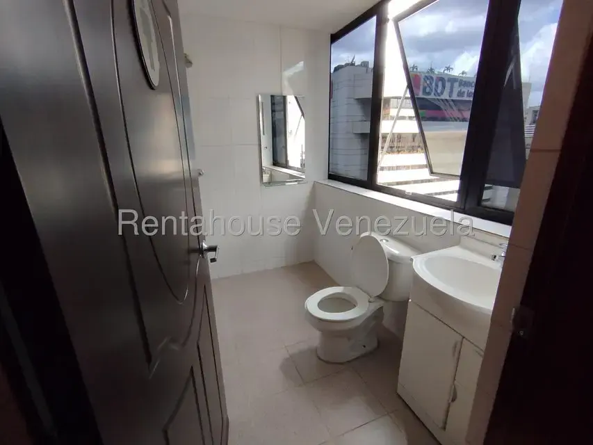 Oficina en Venta en El Rosal, Distrito Metropolitano - 28