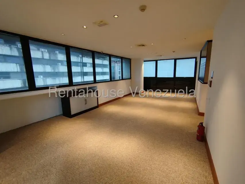 Oficina en Venta en El Rosal, Distrito Metropolitano - 30
