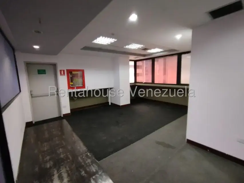 Oficina en Venta en El Rosal, Distrito Metropolitano - 54