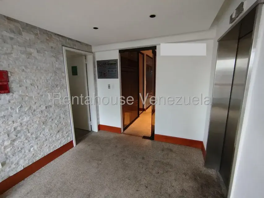 Oficina en Venta en El Rosal, Distrito Metropolitano - 10