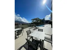 View 10