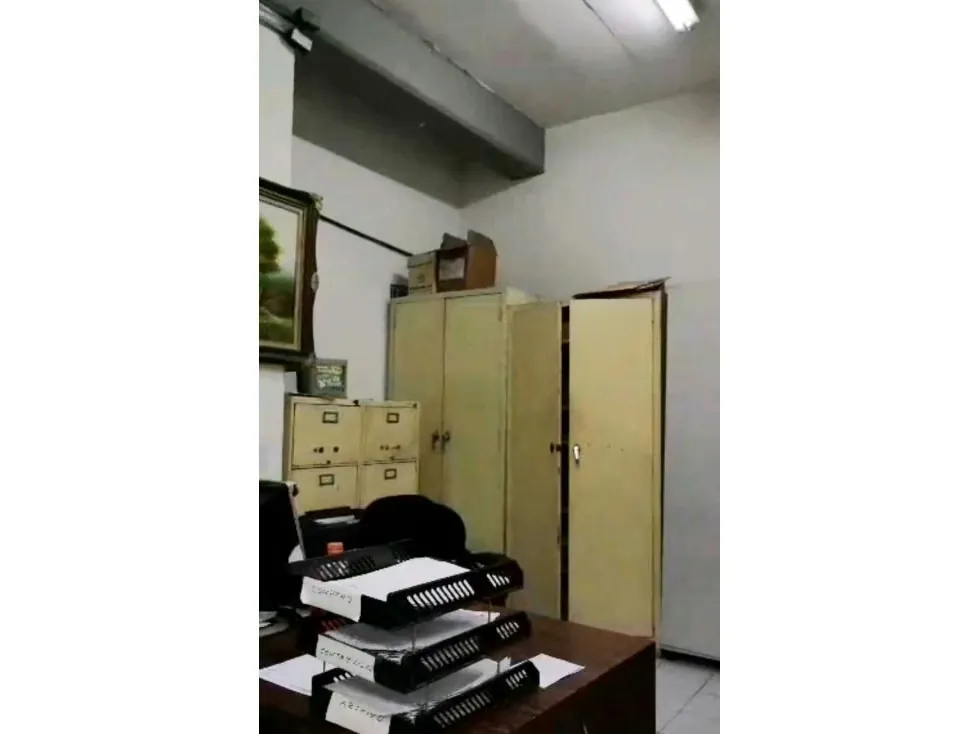 Vendo local duplex fondo/ferreteria 400m2 La Candelaria 3438 - 15