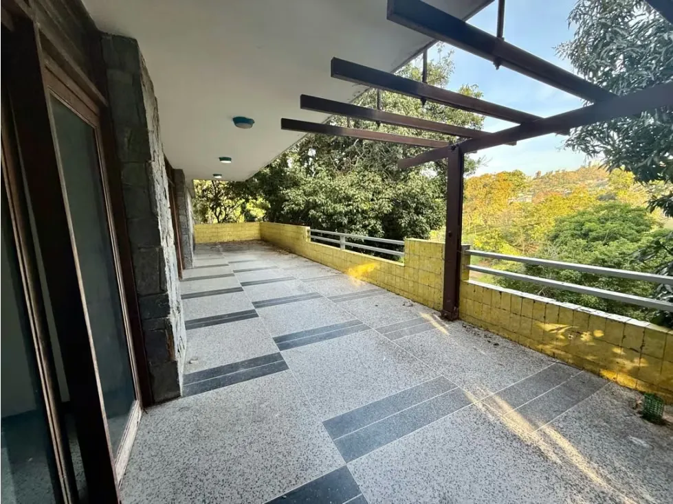 Vendo casa 2070m2 Valle Arriba 7378 - 8