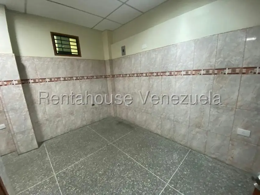 Consultorio Medico en Alquiler en Parroquia Concepcion, Lara - 9