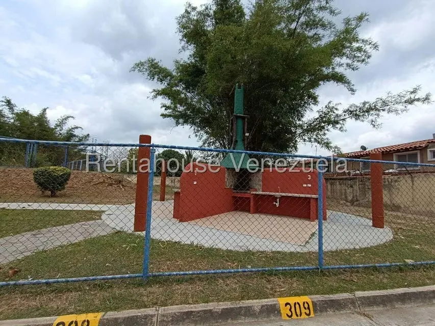 Apartamento (1 Nivel) en Venta en La Granja, Carabobo - 36