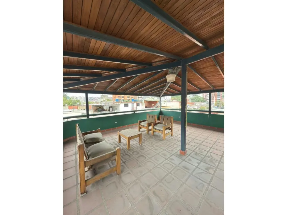 SE VENDE CASA COMERCIAL EN LAS ACACIAS - 8