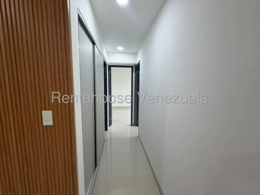 Apartamento (1 Nivel) en Venta en Los Samanes, Distrito Metropolitano - 16
