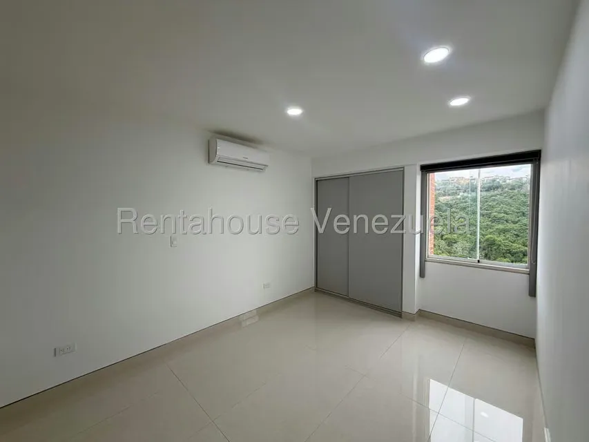 Apartamento (1 Nivel) en Venta en Los Samanes, Distrito Metropolitano - 21