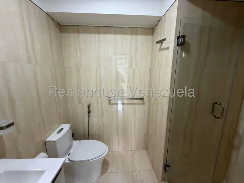 Apartamento (1 Nivel) en Venta en Los Samanes, Distrito Metropolitano - 30