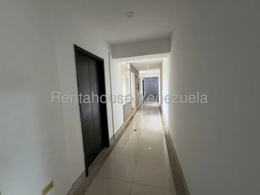 Apartamento (1 Nivel) en Venta en Los Samanes, Distrito Metropolitano - 5
