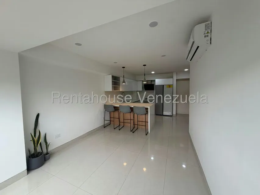 Apartamento (1 Nivel) en Venta en Los Samanes, Distrito Metropolitano - 10