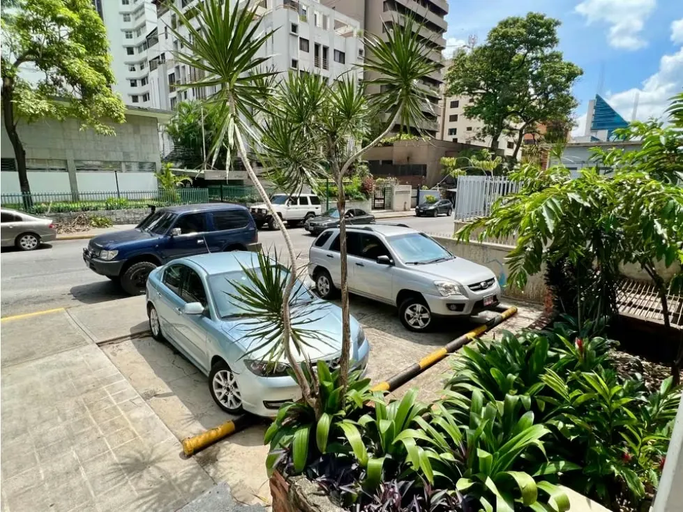 Local Comercial en Venta en Los Palos Grandes, Chacao - Caracas - 24