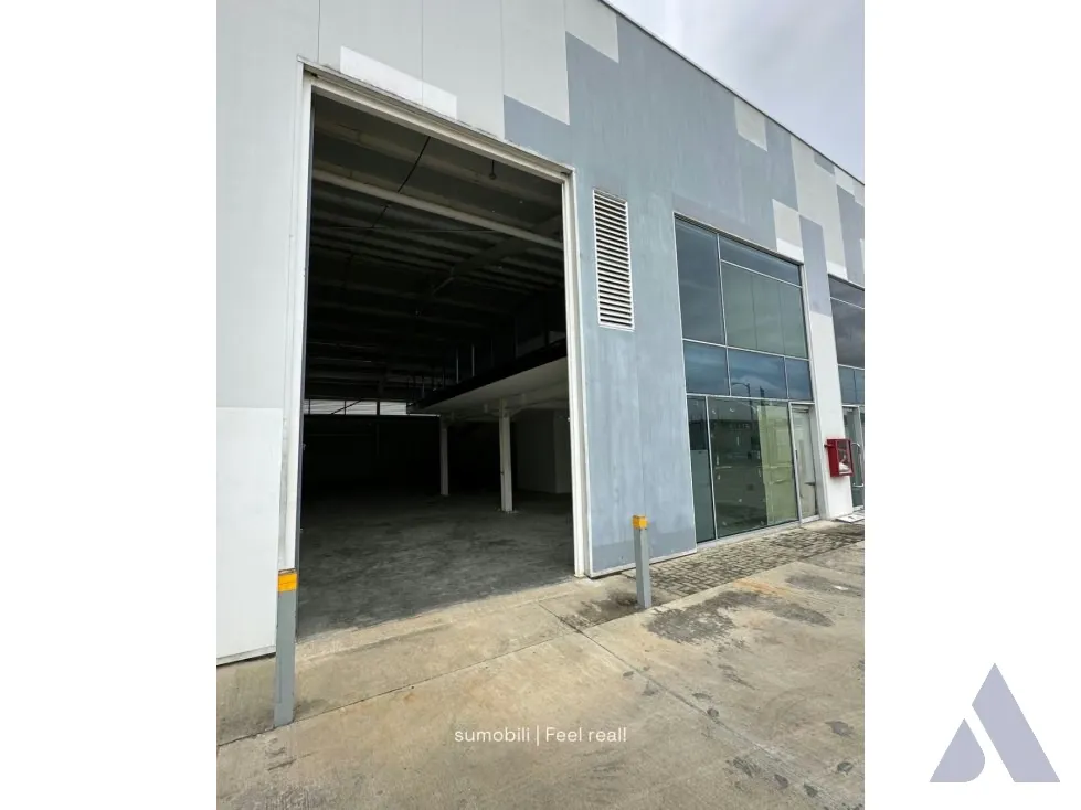 Venta / Alquiler Almacen 300m2 El Marques, Guatire 7426 - 2
